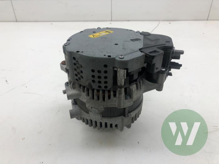 Begagnade Dynamo Ford Puma 1.0 Ti-VCT EcoBoost mHEV 12V Pris € 208,95 Marginaltabell erbjuds av Wessel Parts & Service B.V.