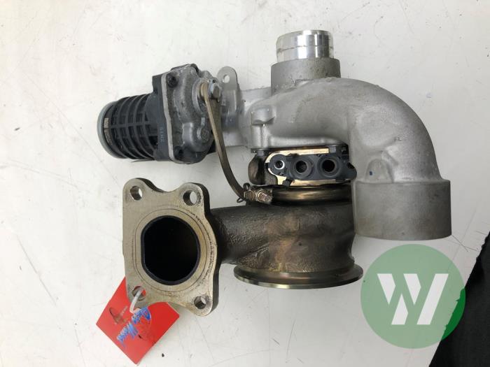 Usagé Turbo Opel Crossland (X) 1.2 Turbo 12V Prix € 152,25 Règlement à la marge proposé par Wessel Parts & Service B.V.