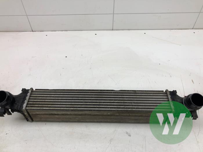 Usados Intercooler Opel Astra K 1.4 Turbo 16V Precio € 72,45 Norma de margen ofrecido por Wessel Parts & Service B.V.