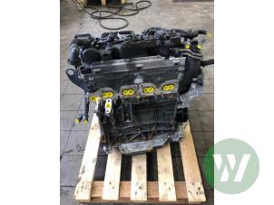 Engine from a Skoda Octavia Combi (NXAC) 2.0 TDI GreenTec 16V 2021