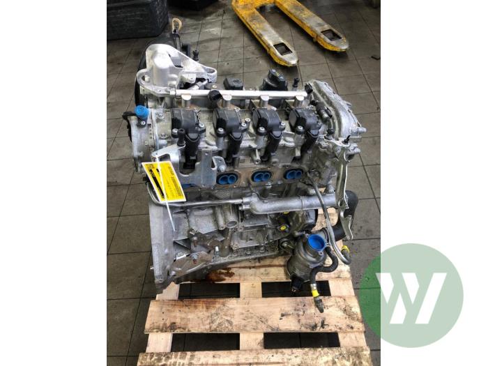 Begagnade Motor Mercedes E Estate (S213) E-200 2.0 Turbo 16V Pris på förfrågan erbjuds av Wessel Parts & Service B.V.