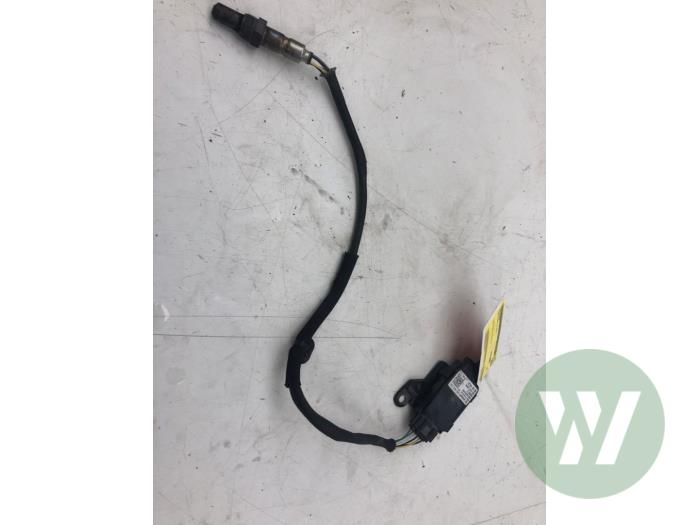 Begagnade NOx-sensor Opel Combo Cargo 1.5 CDTI 130 Pris € 51,45 Marginaltabell erbjuds av Wessel Parts & Service B.V.