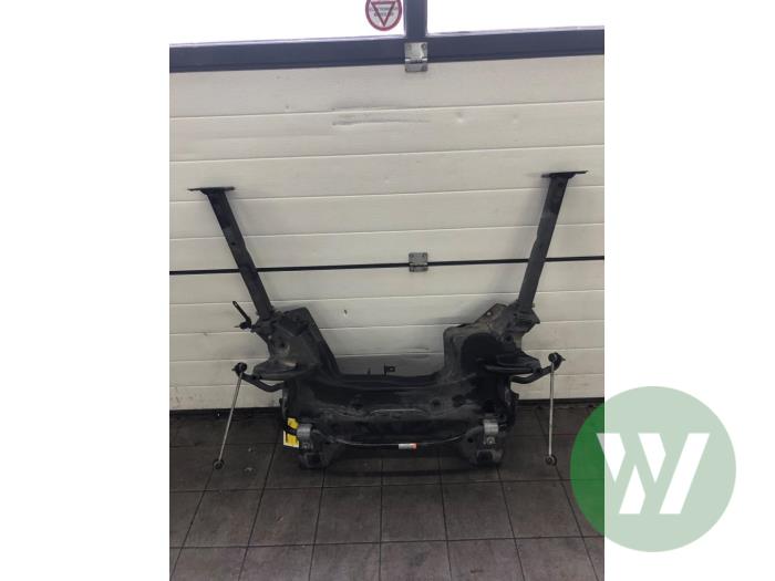 Used Subframe Opel Crossland (X) 1.2 Turbo 12V Price € 261,45 Margin scheme offered by Wessel Parts & Service B.V.