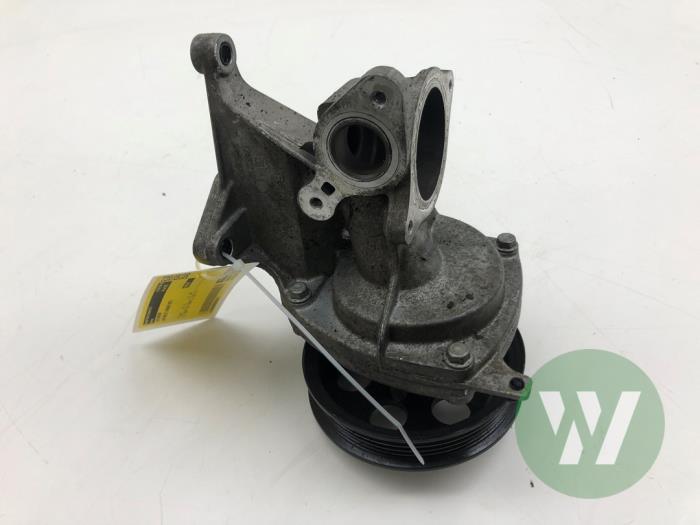 Begagnade Vattenpump Chevrolet Camaro 2.0 Turbo 16V Pris € 131,25 Marginaltabell erbjuds av Wessel Parts & Service B.V.