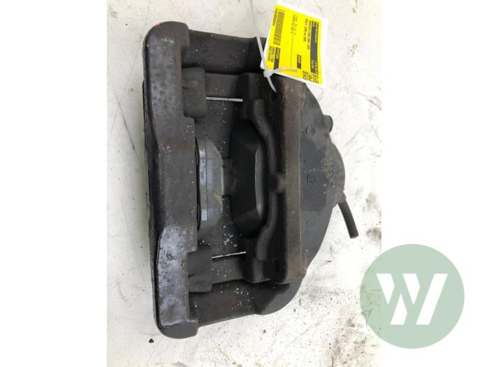 Gebrauchte Bremszange links vorne BMW 5 serie (E60) 530d 24V Preis € 51,45 Margenregelung angeboten von Wessel Parts & Service B.V.
