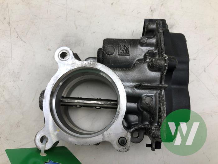 Usagé Boîtier accélérateur Skoda Octavia Combi (NXAC) 2.0 TDI GreenTec 16V Prix € 51,45 Règlement à la marge proposé par Wessel Parts & Service B.V.