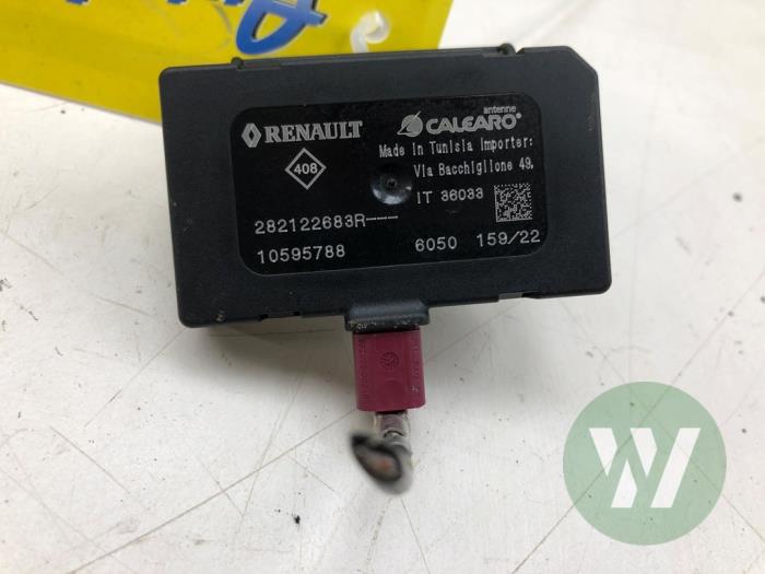 Używane Antena (rózne) Renault Megane E-Tech (RCB) 60 kWh Cena € 30,45 Procedura marży oferowane przez Wessel Parts & Service B.V.