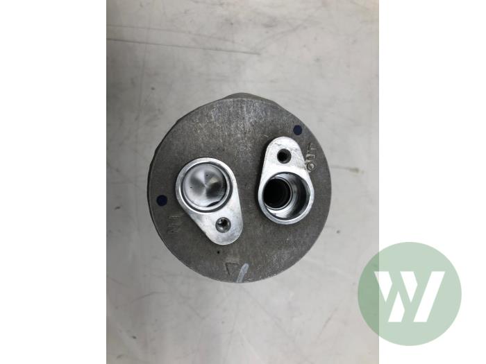 Gebrauchte Klima Trockner Renault Megane E-Tech (RCB) 60 kWh Preis € 51,45 Margenregelung angeboten von Wessel Parts & Service B.V.