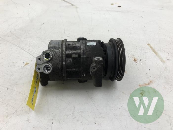 Usagé Pompe clim Fiat Stilo (192A/B) 1.6 16V 5-Drs. Prix € 40,95 Règlement à la marge proposé par Wessel Parts & Service B.V.