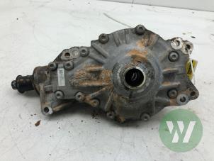 Differential vorne van een Jaguar F-Pace 2.0 Turbo 16V AWD 2017