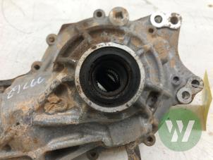 Differential vorne van een Jaguar F-Pace 2.0 Turbo 16V AWD 2017