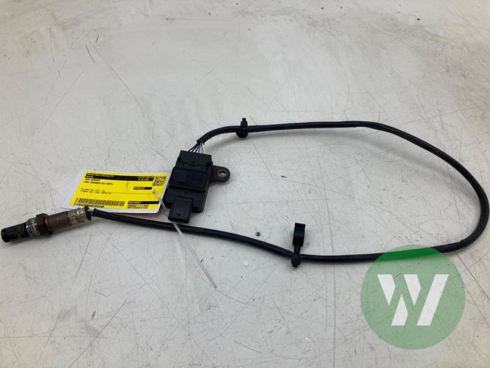 Usados Sensor Nox Opel Insignia Sports Tourer 1.5 CDTI 12V Precio € 236,25 Norma de margen ofrecido por Wessel Parts & Service B.V.