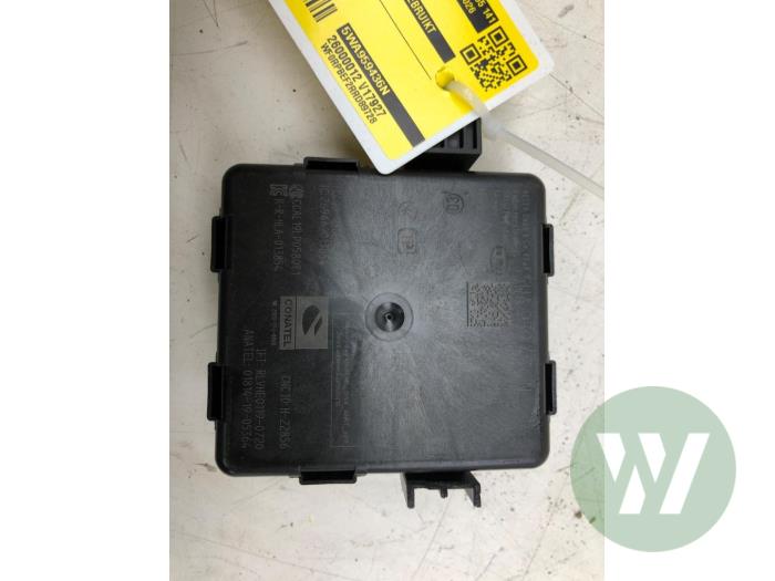Używane Modul keyless vehicle Ford Explorer (CX740) Extended Range RWD 77 kWh Cena € 72,45 Procedura marży oferowane przez Wessel Parts & Service B.V.