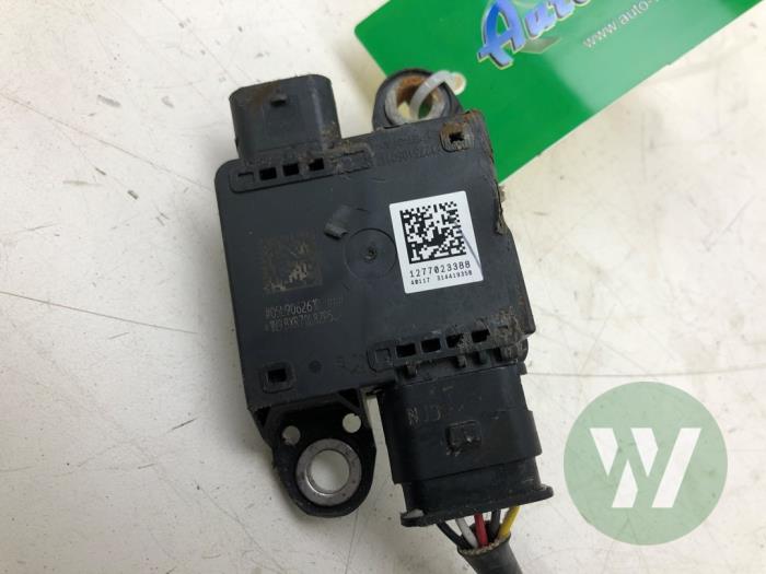 Begagnade NOx-sensor Volkswagen Golf VIII (CD1) 2.0 TDI BlueMotion 16V Pris € 156,45 Marginaltabell erbjuds av Wessel Parts & Service B.V.