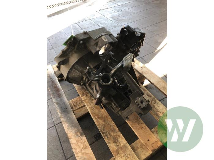 Gebrauchte Getriebe Volkswagen Up! (121) 1.0 12V 60 Preis € 523,95 Margenregelung angeboten von Wessel Parts & Service B.V.
