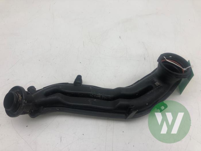 Usagé Tube intercooler Volkswagen T-Roc I 1.5 TSI Evo BMT 16V Prix € 40,95 Règlement à la marge proposé par Wessel Parts & Service B.V.