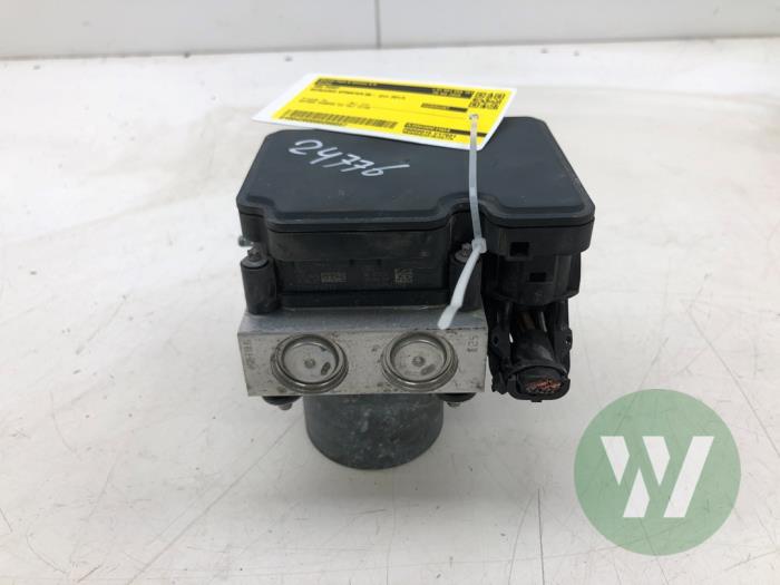 Begagnade ABS-pump Mercedes Sprinter 3,5t (906.73) 316 CDI 16V Pris € 156,45 Marginaltabell erbjuds av Wessel Parts & Service B.V.