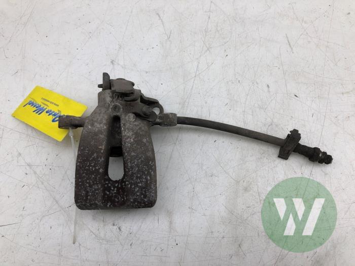 Gebrauchte Bremszange rechts hinten Fiat 500C (312) 0.9 TwinAir 105 Preis € 40,95 Margenregelung angeboten von Wessel Parts & Service B.V.