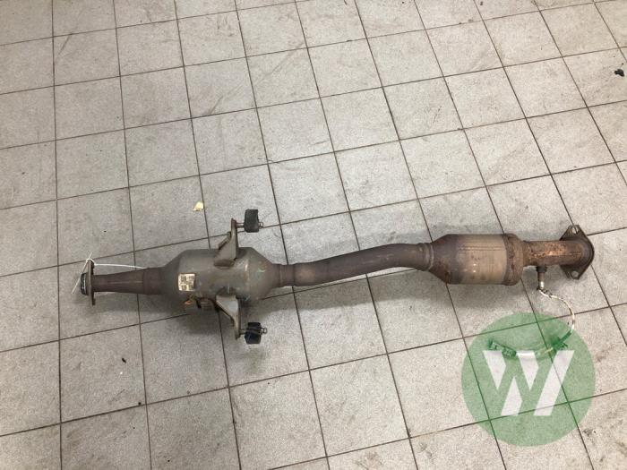 Używane Katalizator Suzuki Swace 1.8 16V Hybrid Cena € 471,45 Procedura marży oferowane przez Wessel Parts & Service B.V.