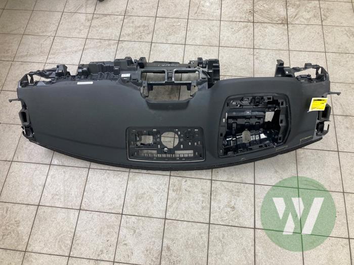 Używane Panel Mazda CX-5 II (KF) 2.0 SkyActiv-G 165 16V 2WD M Hybrid Cena na żądanie oferowane przez Wessel Parts & Service B.V.