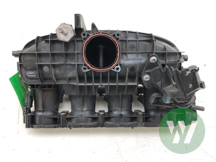 Begagnade Insugsrör Volkswagen Golf VII (AUA) 2.0 GTI 16V Performance Package Pris € 131,25 Marginaltabell erbjuds av Wessel Parts & Service B.V.
