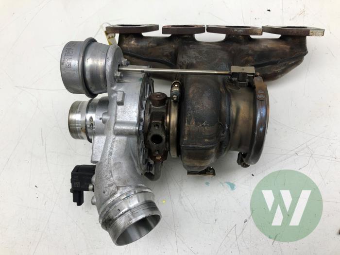 Używane Turbo Volvo XC90 II 2.0 T6 16V AWD Cena € 523,95 Procedura marży oferowane przez Wessel Parts & Service B.V.
