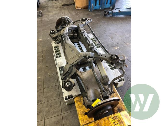 Używane Os tylna 4x4 Volvo XC90 II 2.0 T6 16V AWD Cena € 628,95 Procedura marży oferowane przez Wessel Parts & Service B.V.