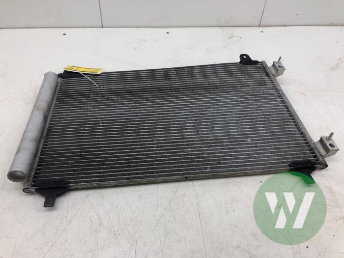 Usagé Radiateur clim Opel Mokka 1.2 Turbo 12V Prix € 68,25 Règlement à la marge proposé par Wessel Parts & Service B.V.
