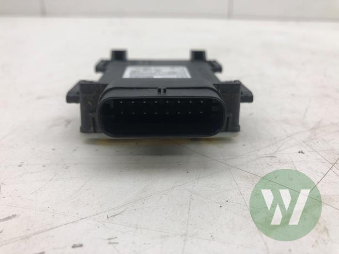 Begagnade Radarsensor BMW 3 serie (G20) 320i 2.0 TwinPower Turbo 16V Pris € 236,25 Marginaltabell erbjuds av Wessel Parts & Service B.V.