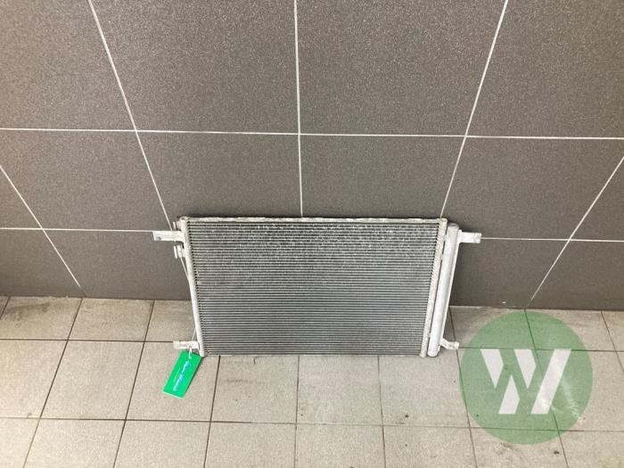 Usagé Radiateur clim Volkswagen T-Cross 1.0 TSI 115 12V Prix € 82,95 Règlement à la marge proposé par Wessel Parts & Service B.V.