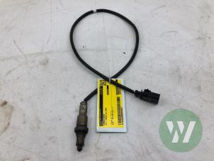 Lambda probe from a Volkswagen T-Cross 1.0 TSI 115 12V 2020