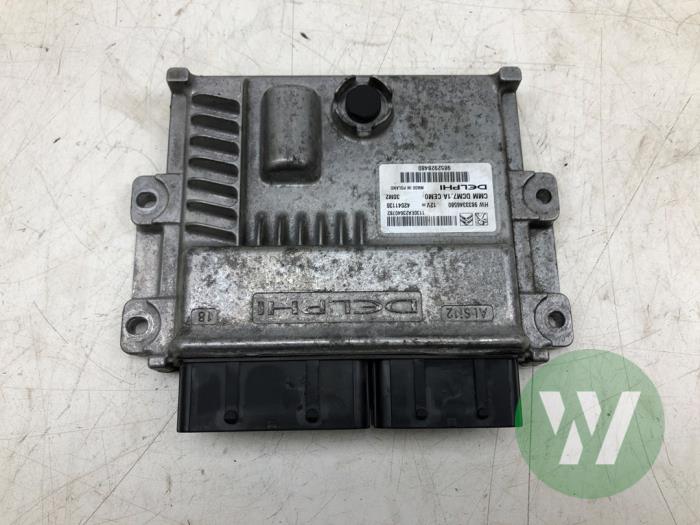 Used Engine management computer Opel Vivaro 2.0 Diesel 145 Price € 236,25 Margin scheme offered by Wessel Parts & Service B.V.