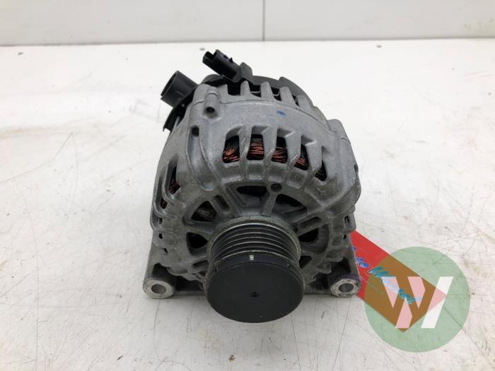 Dynamo Opel Astra L (F3/FB/FM/FP), 2021 1.2 Turbo 130 12V, Halvkombi (Hatchback), 4 dörrar, Bensin, 1.199cc, 96kW (131pk), FWD, EB2ADTS; HNS, 2021-10, FPHNS; FPHNL (Begagnad)