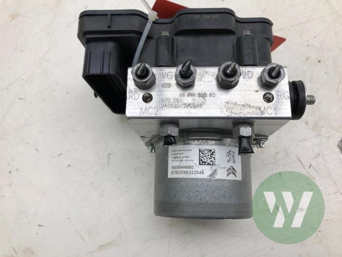 Begagnade ABS-pump Opel Astra L (F3/FB/FM/FP) 1.2 Turbo 130 12V Pris € 208,95 Marginaltabell erbjuds av Wessel Parts & Service B.V.