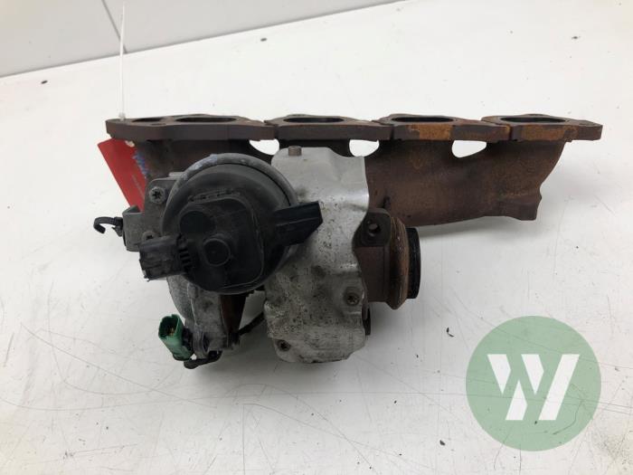 Gebrauchte Turbo Opel Vivaro 2.0 Diesel 145 Preis € 208,95 Margenregelung angeboten von Wessel Parts & Service B.V.