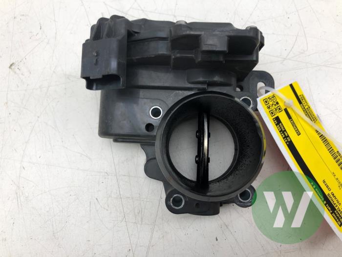 Gebrauchte Drosselklappengehäuse Opel Vivaro 2.0 Diesel 145 Preis € 36,75 Margenregelung angeboten von Wessel Parts & Service B.V.