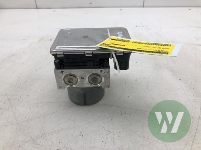 Begagnade ABS-pump Skoda Karoq Pris € 82,95 Marginaltabell erbjuds av Wessel Parts & Service B.V.