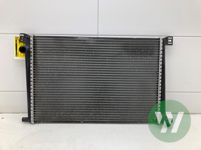 Gebrauchte Kühler Mini Mini (R56) 1.6 16V Cooper Preis € 51,45 Margenregelung angeboten von Wessel Parts & Service B.V.