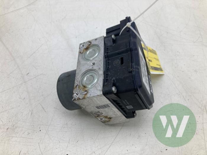 Begagnade ABS-pump Mini Mini (R56) 1.6 16V Cooper Pris € 72,45 Marginaltabell erbjuds av Wessel Parts & Service B.V.