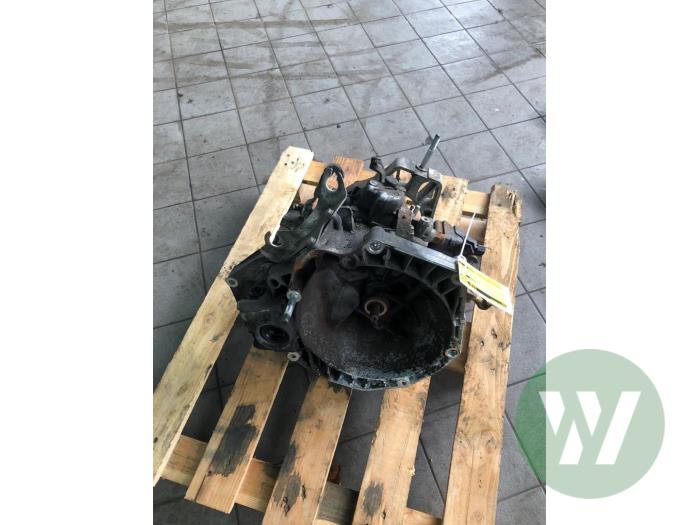 Gebrauchte Getriebe Fiat 500 (312) 1.3 MJTD 16V Preis auf Anfrage angeboten von Wessel Parts & Service B.V.