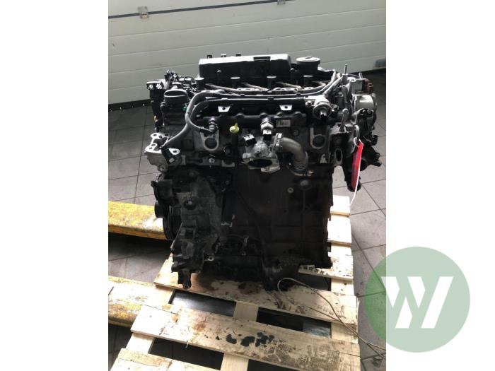 Gebrauchte Motor Opel Vivaro 2.0 Diesel 145 Preis € 3.673,95 Margenregelung angeboten von Wessel Parts & Service B.V.