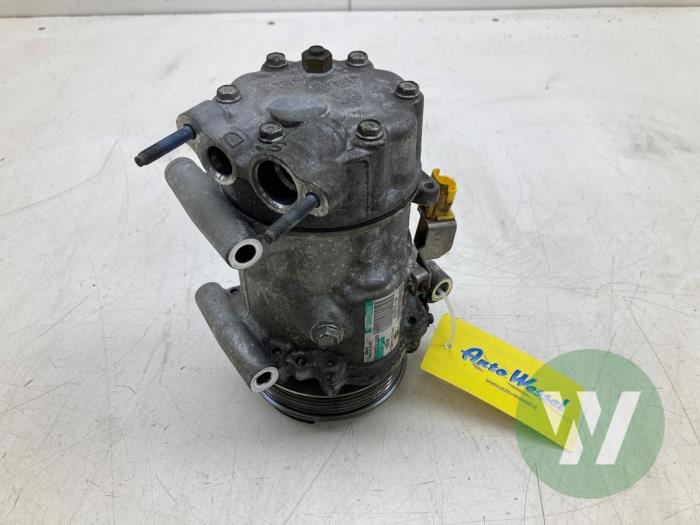 Usagé Compresseur de clim Mini Mini (R56) 1.6 16V Cooper Prix € 103,95 Règlement à la marge proposé par Wessel Parts & Service B.V.