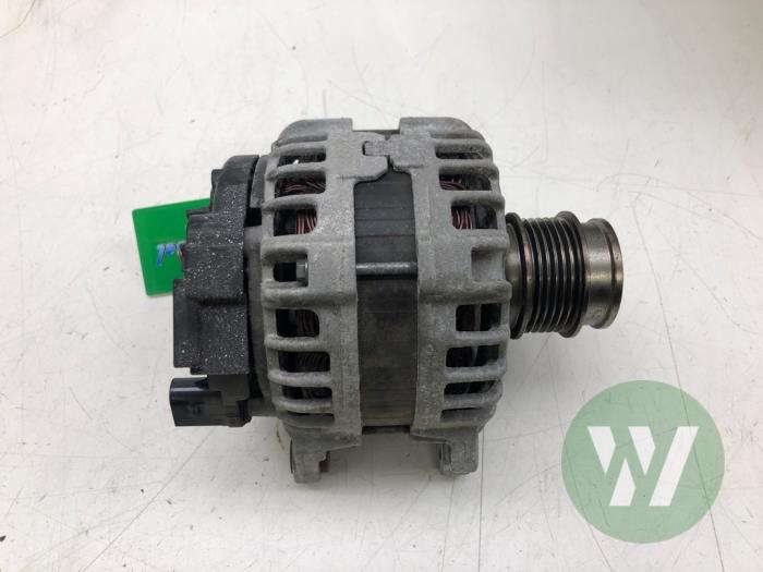 Dynamo d'un Volkswagen Polo V (6R) 1.4 TDI 12V 90 2015