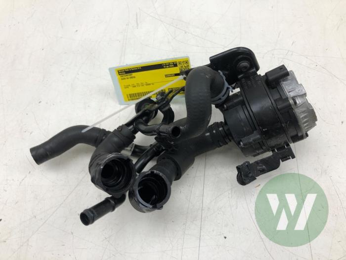 Begagnade Vattenpump Audi A4 Quattro (B9) 2.0 40 TDI Mild Hybrid 16V Pris € 51,45 Marginaltabell erbjuds av Wessel Parts & Service B.V.