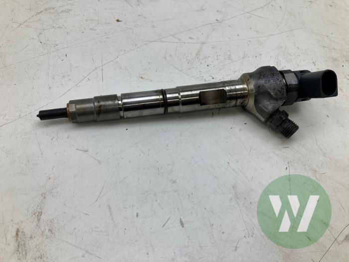 Usagé Injecteurs Audi A6 Avant (C7) 2.0 TDI 16V Prix € 51,45 Règlement à la marge proposé par Wessel Parts & Service B.V.