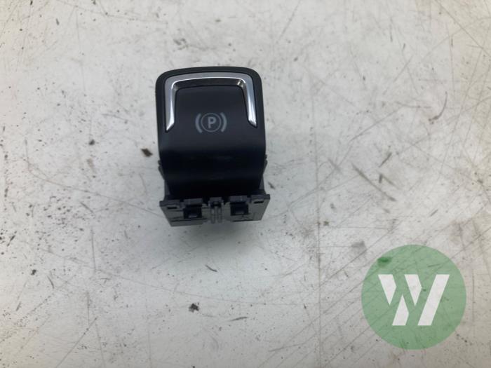 Gebrauchte Handbremse Schalter Opel Grandland/Grandland X 1.6 CDTi 120 Preis € 30,45 Margenregelung angeboten von Wessel Parts & Service B.V.