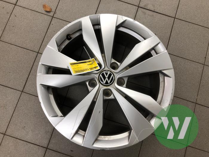 Używane Obrecz Volkswagen ID.3 (E11/E12) 58 kWh Cena € 156,45 Procedura marży oferowane przez Wessel Parts & Service B.V.