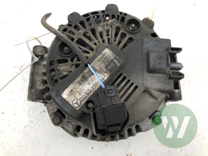 Begagnade Dynamo Mercedes R (W251) 3.0 320 CDI 24V 4-Matic Pris € 103,95 Marginaltabell erbjuds av Wessel Parts & Service B.V.