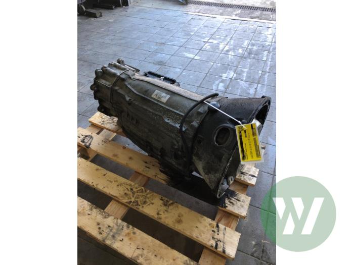 Gebrauchte Getriebe Mercedes R (W251) 3.0 320 CDI 24V 4-Matic Preis auf Anfrage angeboten von Wessel Parts & Service B.V.