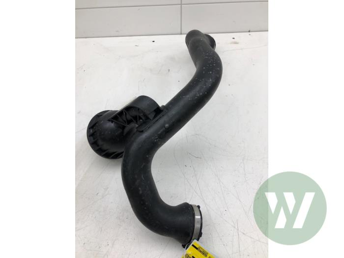 Gebrauchte Intercooler Rohr Audi A4 Avant (B9) 2.0 40 TFSI Mild hybrid 16V Preis € 40,95 Margenregelung angeboten von Wessel Parts & Service B.V.
